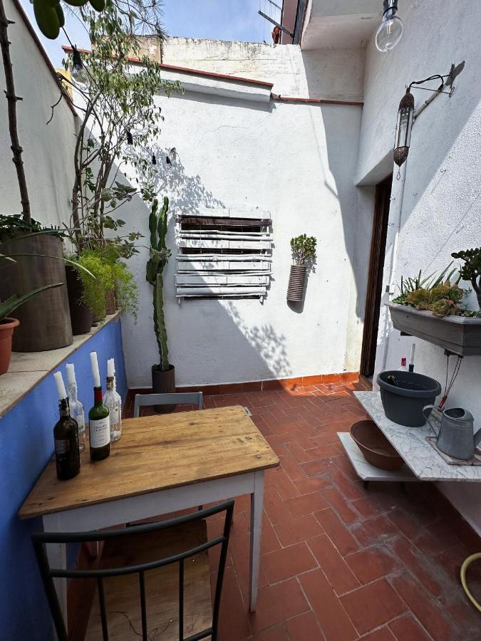 Habitacion Privada, Casa Compartida Con Pareja Private Room, Shared House With A Couple บาร์เซโลนา ภายนอก รูปภาพ
