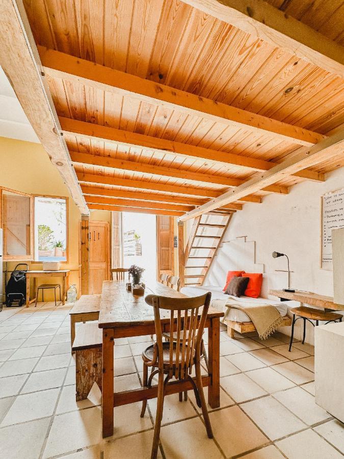 Habitacion Privada, Casa Compartida Con Pareja Private Room, Shared House With A Couple บาร์เซโลนา ภายนอก รูปภาพ
